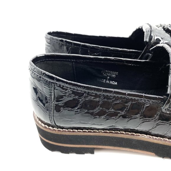 ASOS DESIGN Croc Meze Chunky Fringed Patent Leather Loafers - Picture 11 of 16